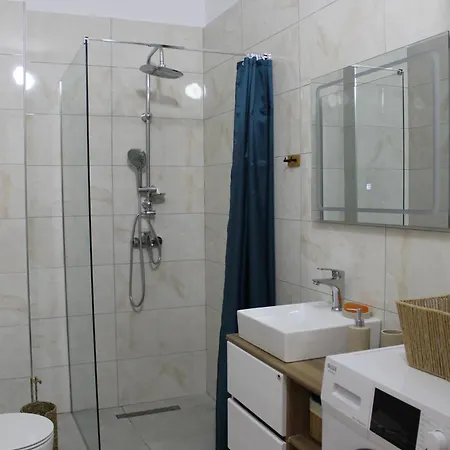 Maris Apartment Vlore